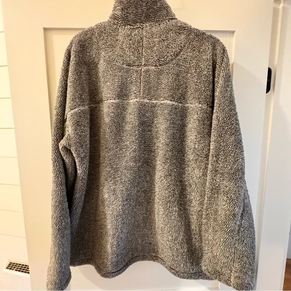 True Grit Men’s Medium Pullover - Picture 3 of 3